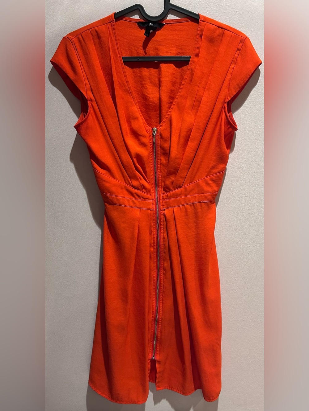 H&M Bright Orange V-Neck Zip-Front Dress Size 4